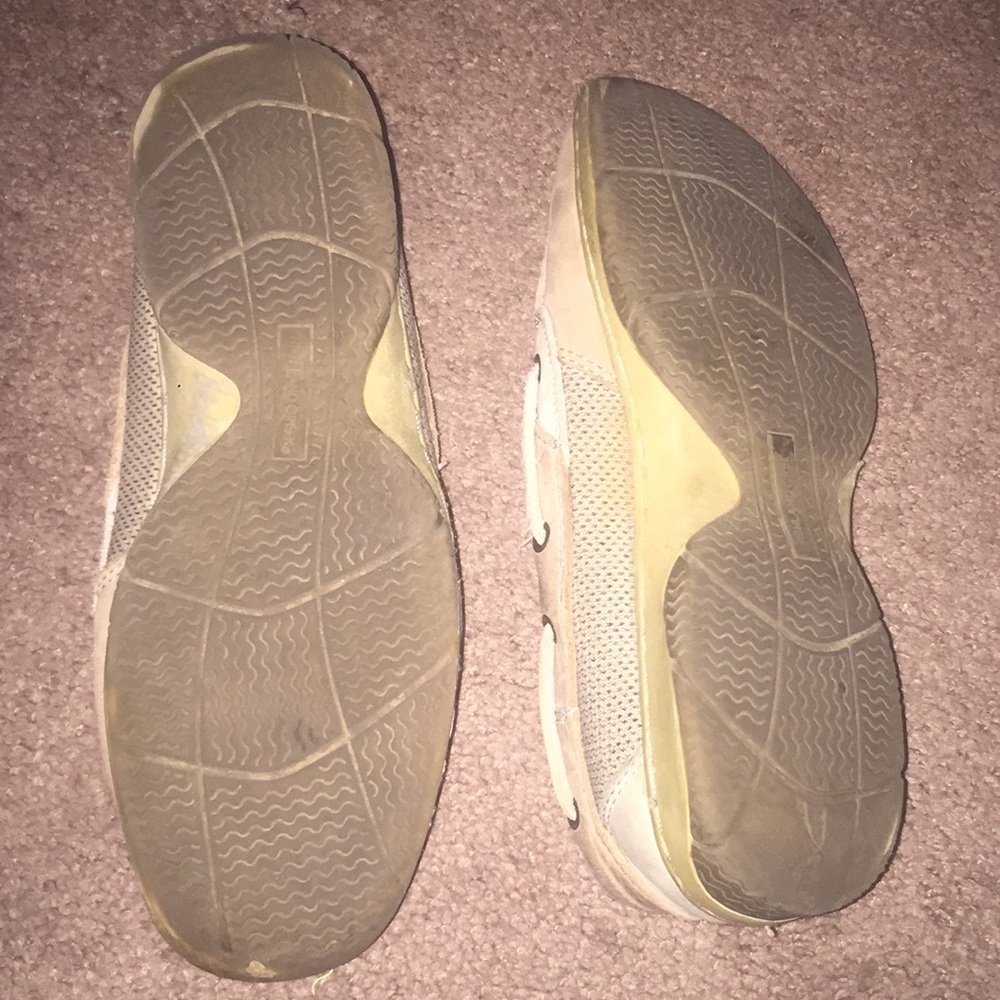 Sperry’s - Picture 3 of 3